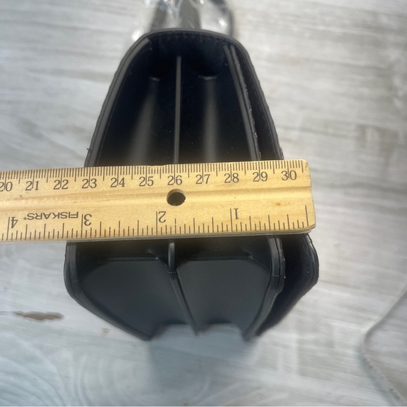 Betsey Johnson LUV Betsey LBEVIE Pink Black Heart Shaped Snake Print Studded Bag - Picture 13 of 16